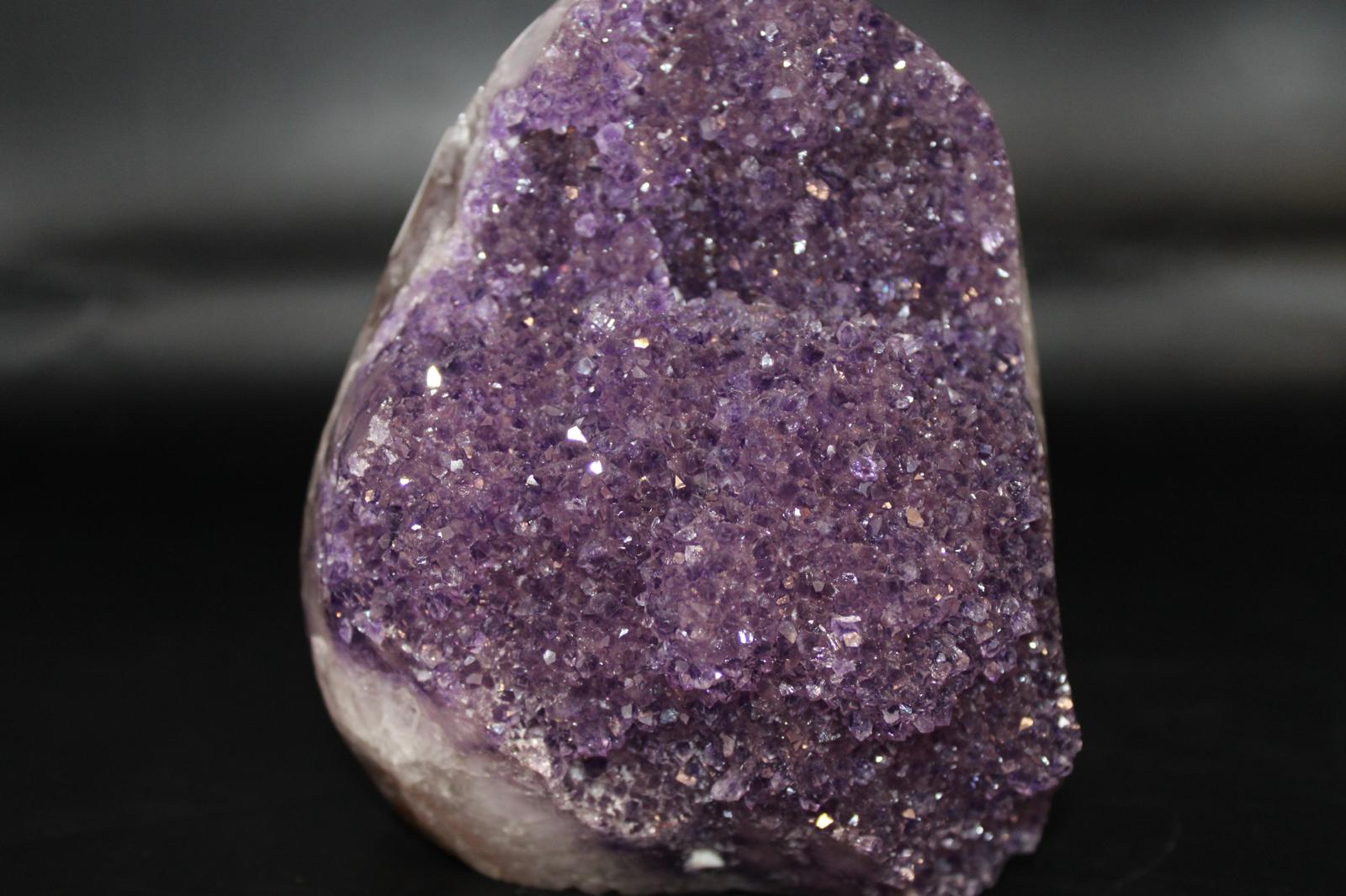 0065 Amethyst Specimen 1kg - Image 2